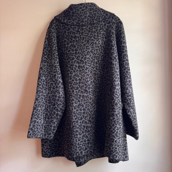 Christian Siriano Womens Animal Print Wrap Cardigan Sweater Size 3X - Picture 2 of 4